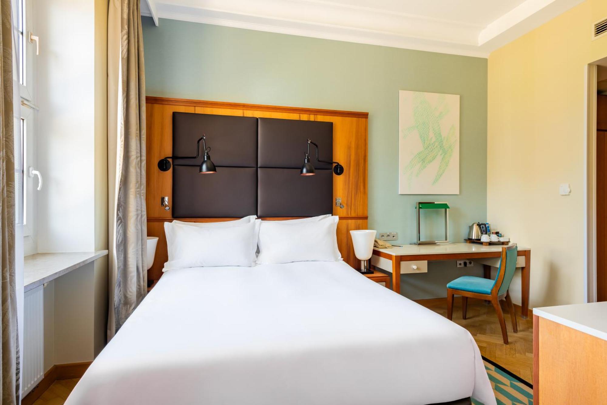 Sofitel Grand Hotel